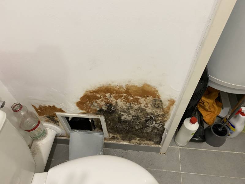 recherche de fuite sans casse dans votre salon à Toulon dans le var 83