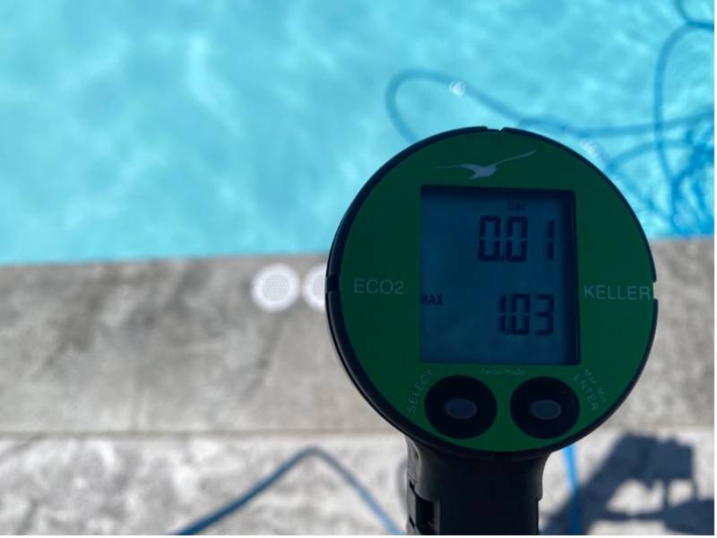 Localisation non destructive d'une fuite sur piscine liner à Avignon par un spécialiste SABACA dans le 84