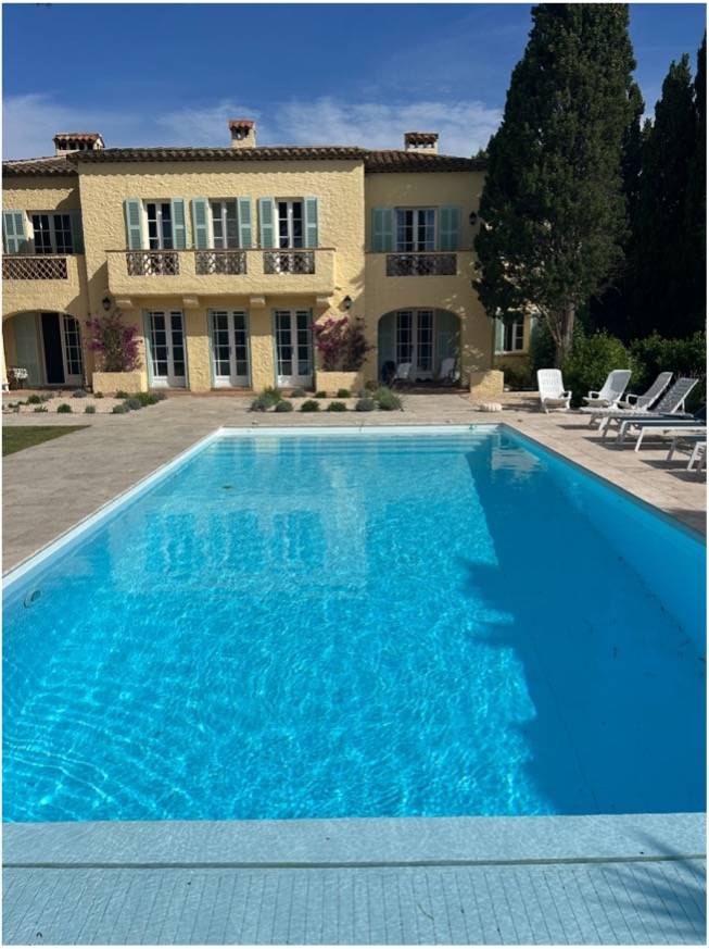 Intervention spécialisée SABACA en recherche de fuite piscine à Aix en Provence sans casse et sans vider le bassin